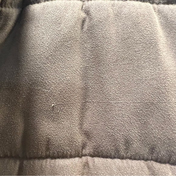 Weatherproof Black/Brown Reversible Vest. Size XL. - Picture 12 of 14